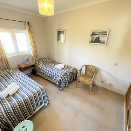 Com Vista Mar * 라고스